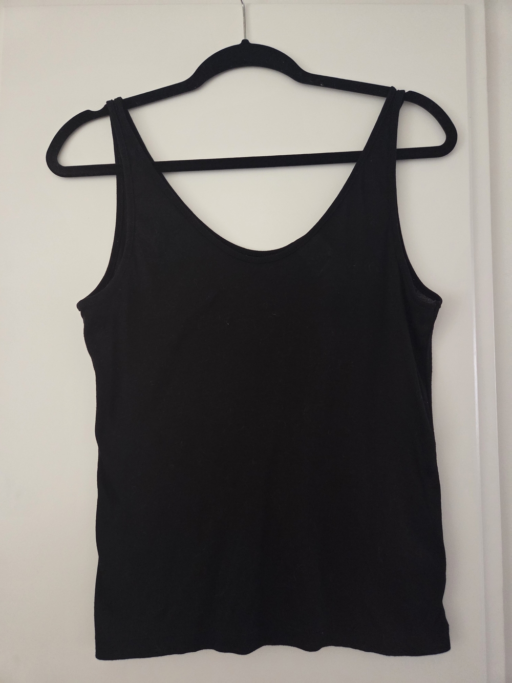 H&M Black Scoop Neck Tank Top